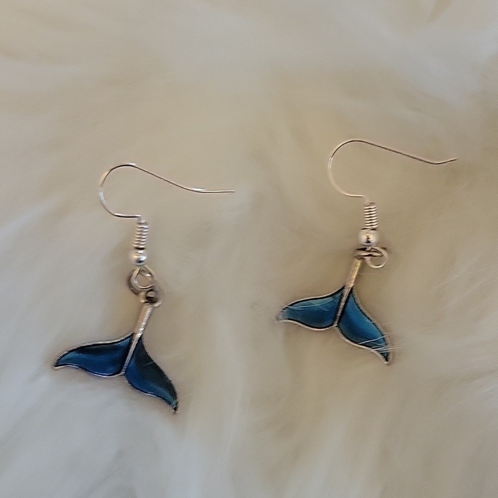 Mermaid tail earrings 🧜♀️ 🧜♂️. Blue on both sides. 💙